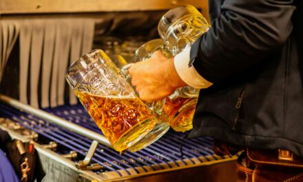 How to Order Beer in Munich Like a Local (and Not Look Like a Tourist!)